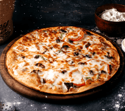 cheese tikka pizza