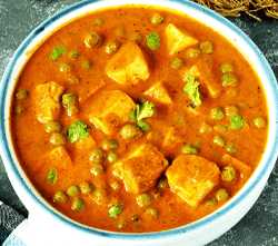 matar paneer